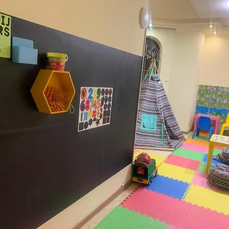 Ommo Otel Tukhlya
